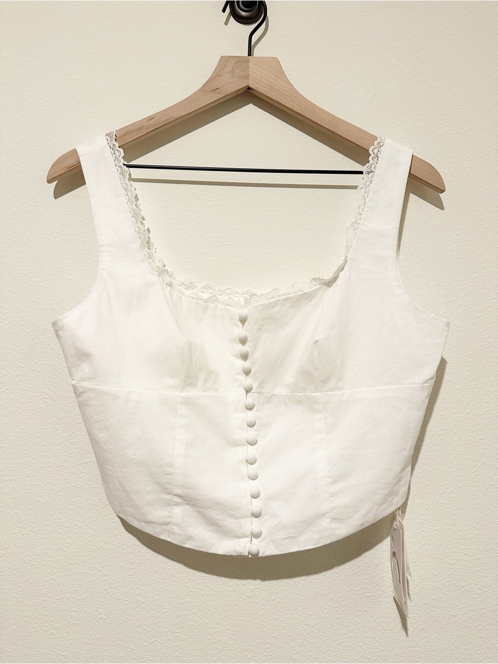 NWT Commense White Lace-Trim Button-Front Crop Cami - Medium